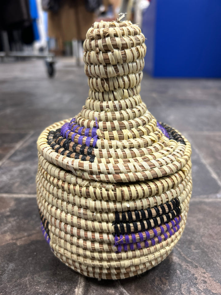 Kurv med låg Mellem