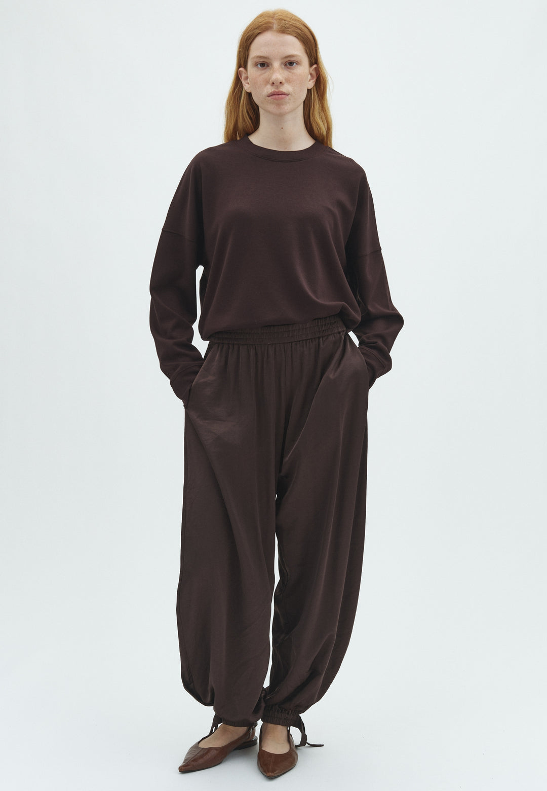 mbyM Eawyn Tie- M pant