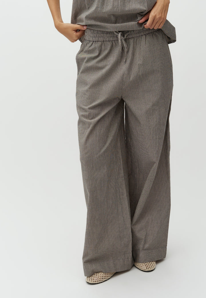 mbyM Clari- M Pant