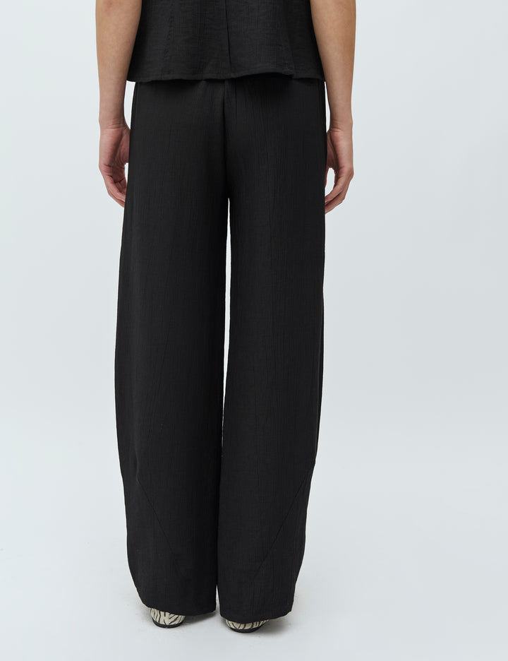 mbyM Emryn-M Pant