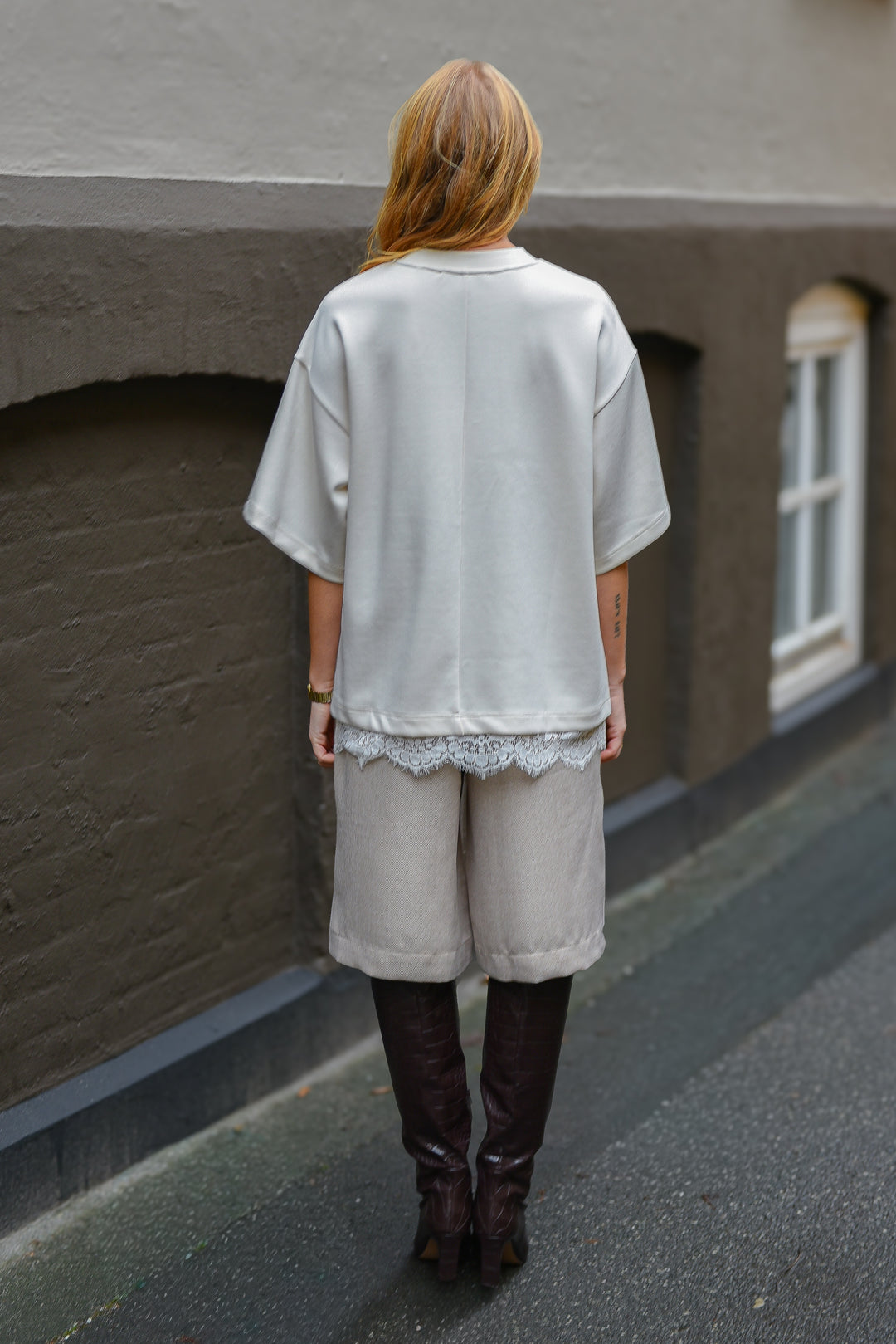 A- View Silja Tee