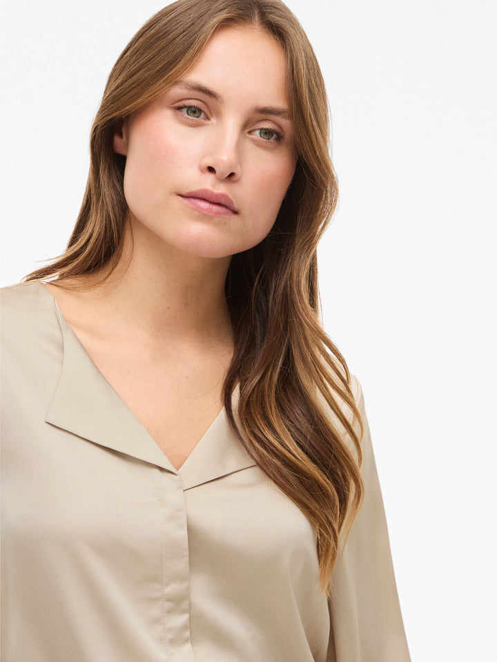 VI ELLETTE V-NECK L/S SATIN SHIRT
