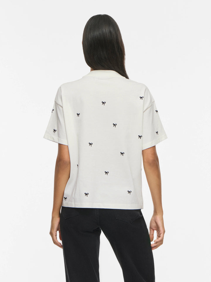 VI MONIE BOW O-NECK S/S T-SHIRT
