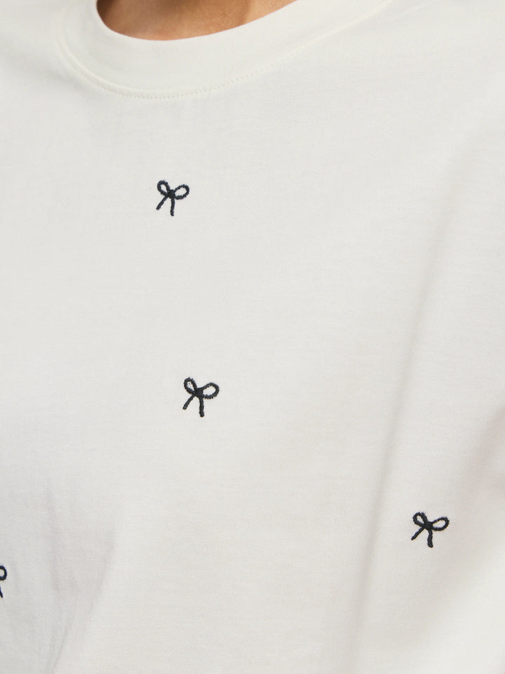 VI MONIE BOW O-NECK S/S T-SHIRT