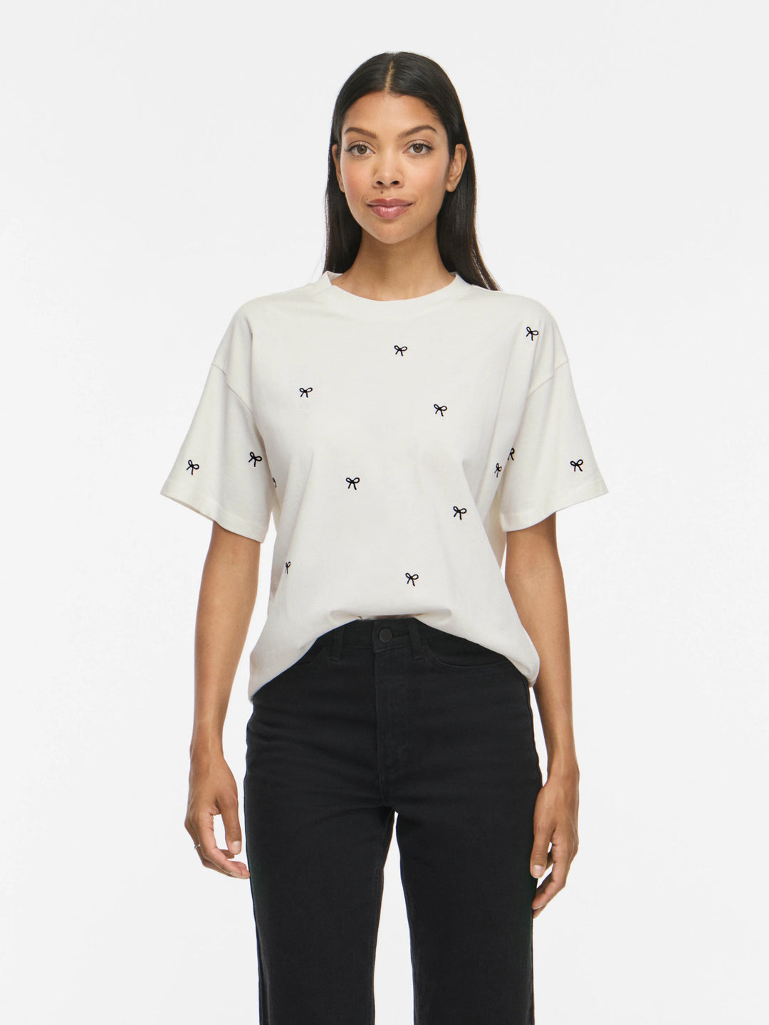 VI MONIE BOW O-NECK S/S T-SHIRT
