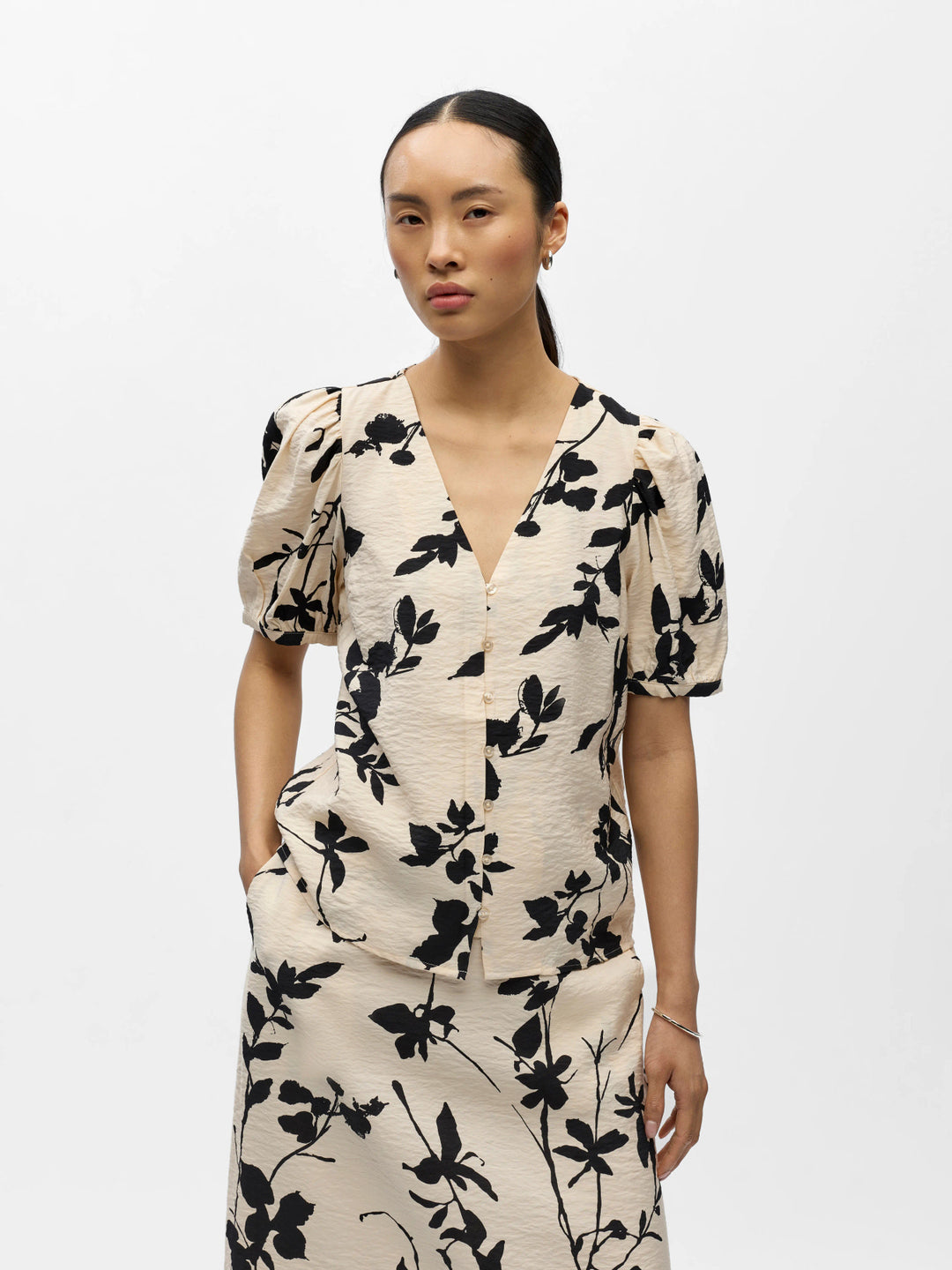OB JACIRA S/S RE LONG WRAP DRESS