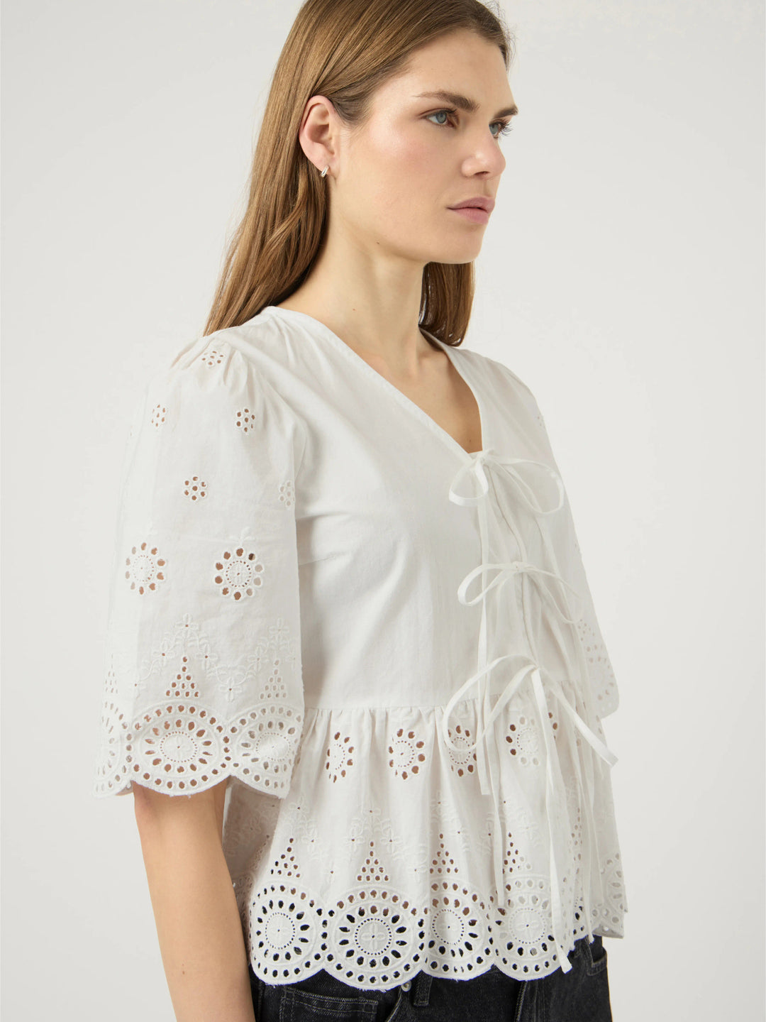 YAS Cornelia 2/4 Tie Top