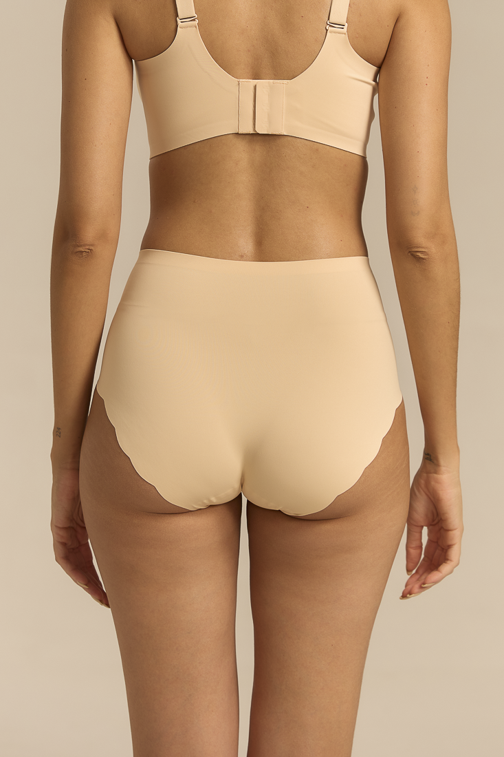 Femifemme Invisible Highwaist Maxi Trusser