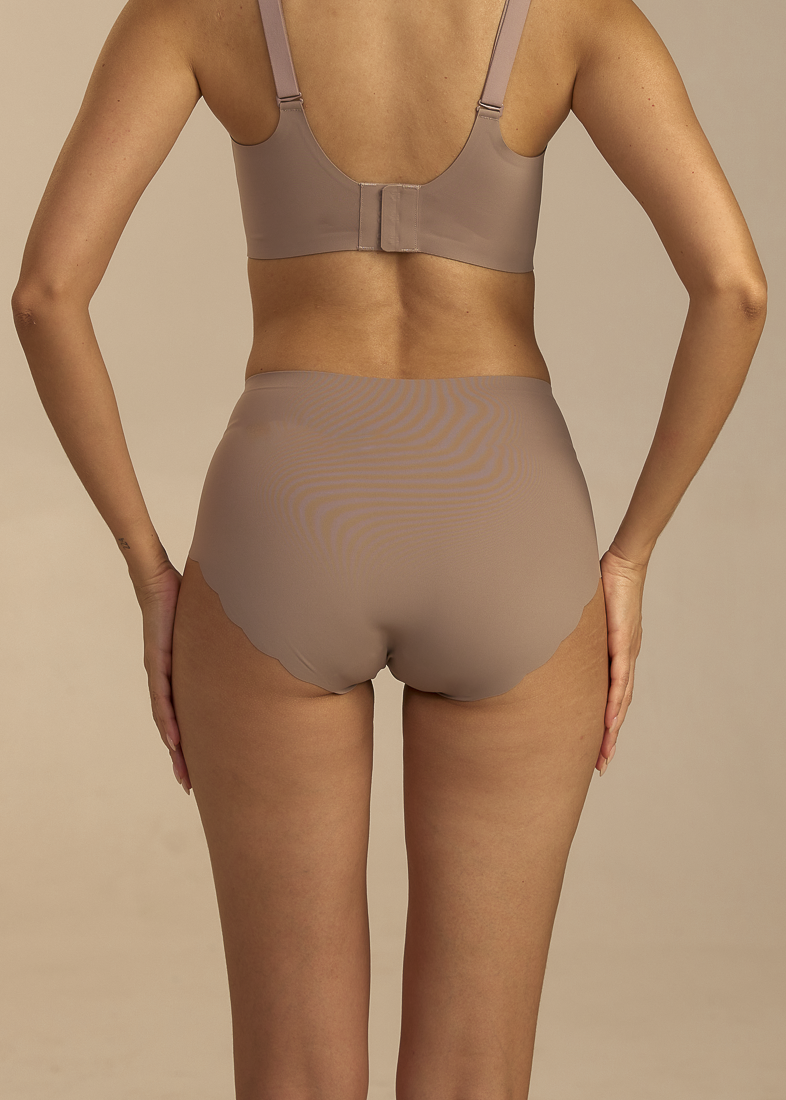 Femifemme Invisible Highwaist Maxi Trusser