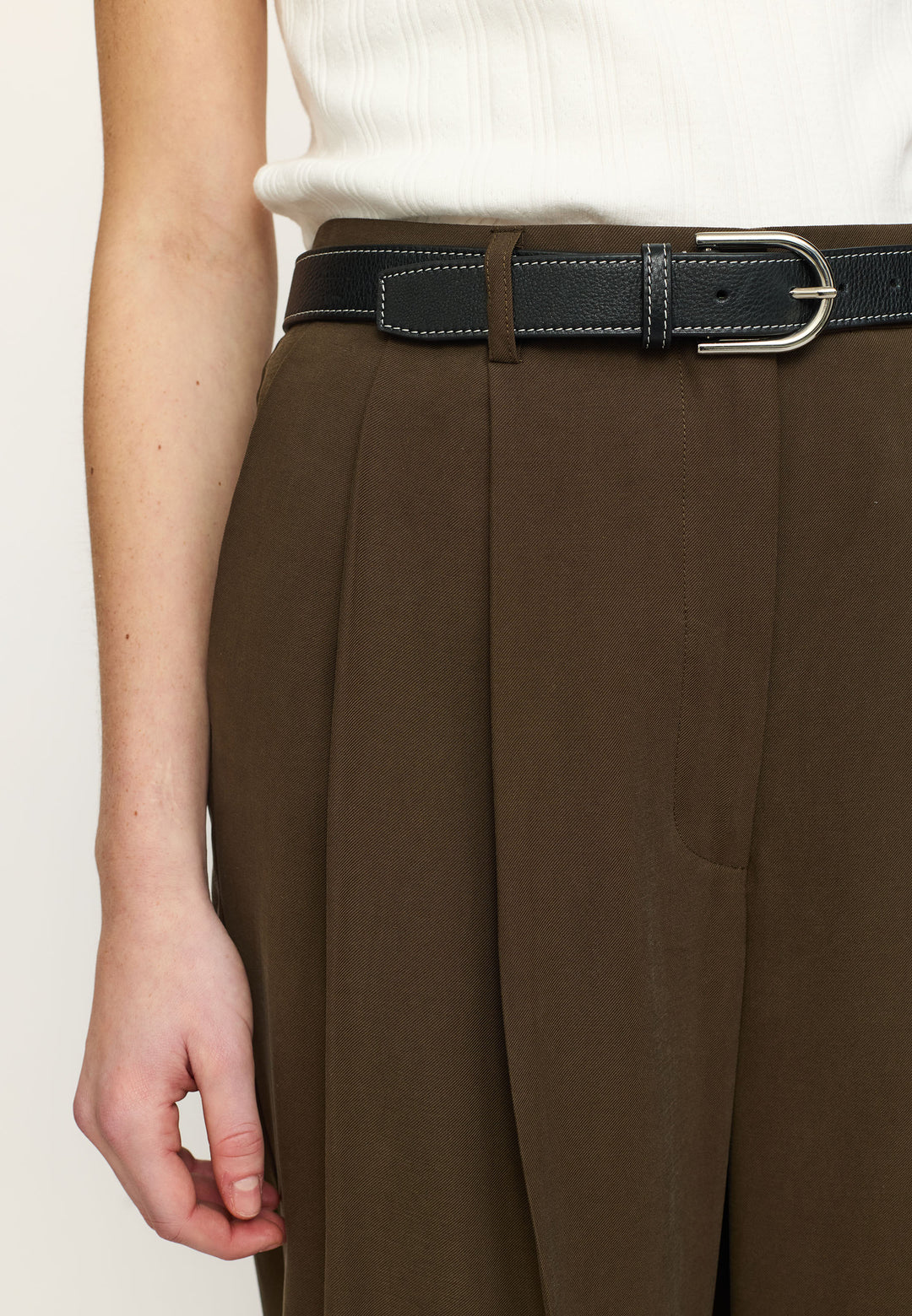 SR Henna Pant