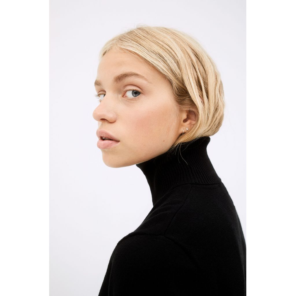 SR Marla Rollneck Knit