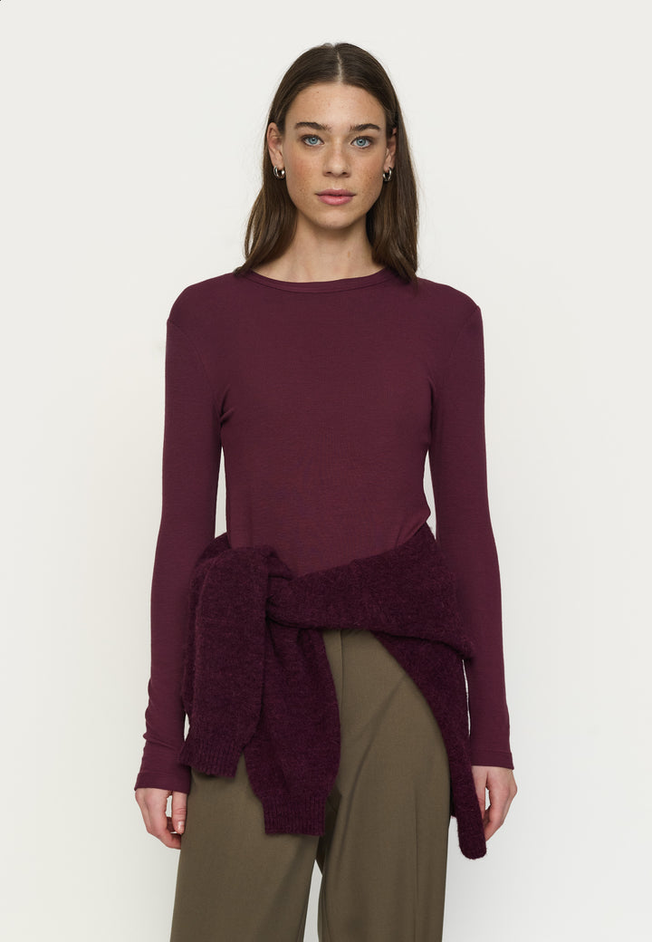 SR Fenja O-neck Top