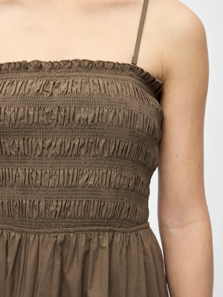 OB ELLY HOPE S/L RE SMOCK MIDI DRESS