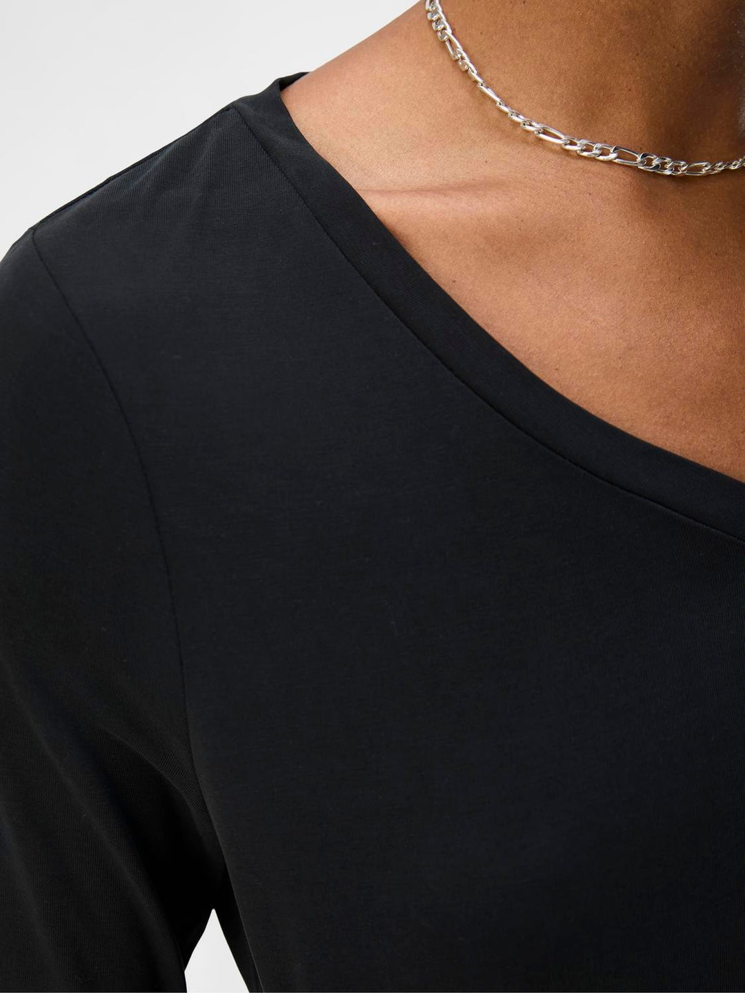 OB Annie Long sleeve V-neck